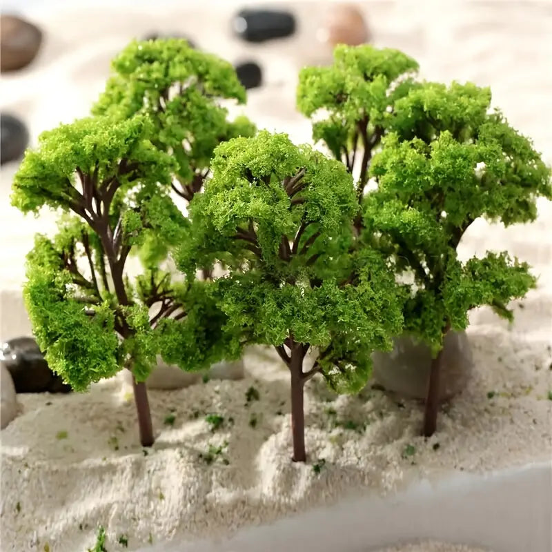 Arbre Miniature Réaliste pour Maquettes – Accessoire de Modélisme Paysager et Dioramas