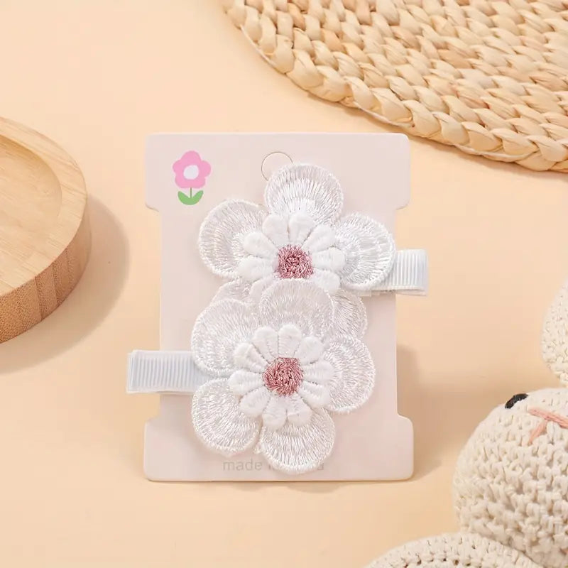 Lot de Barrettes Cheveux Enfant avec Fleurs Blanches – Accessoires Élégants et Colorés