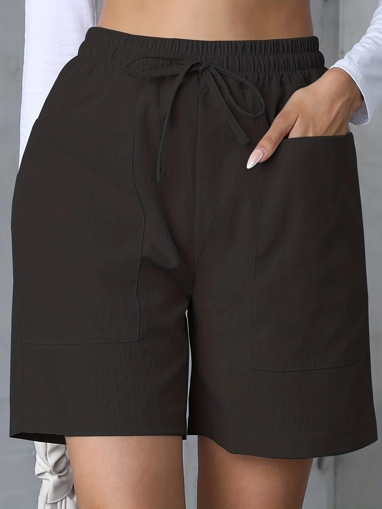 Short de Plage Femme à Taille Élastique – Coupe Décontractée avec Grandes Poches