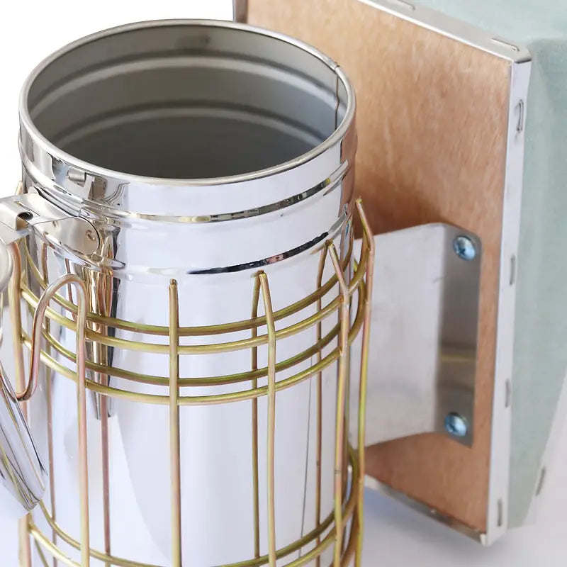 Enfumoir Apiculture Professionnel – Inox Résistant avec Protection Thermique pour Apiculteurs