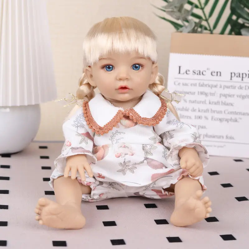 Poupée réaliste en vinyle 30.48 cm – Bébé fille avec vêtements élégants et accessoires, jouet éducatif pour enfants