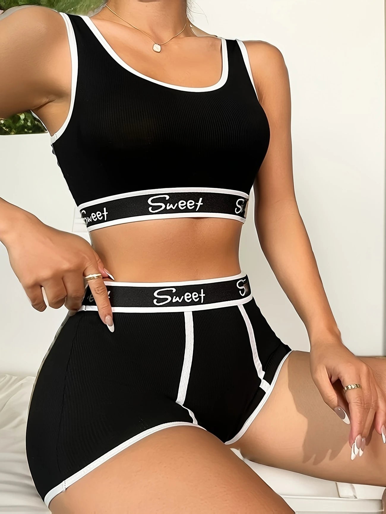 Ensemble Lingerie Femme Sport & Détente – Brassière et Shorty Confortables Style “Sweet