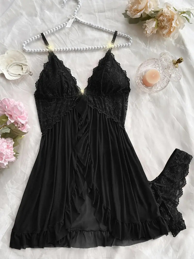 Nuisette Femme Dentelle et Volants – Sous-vêtements et Pyjamas Sexy & Élégants avec String Assorti