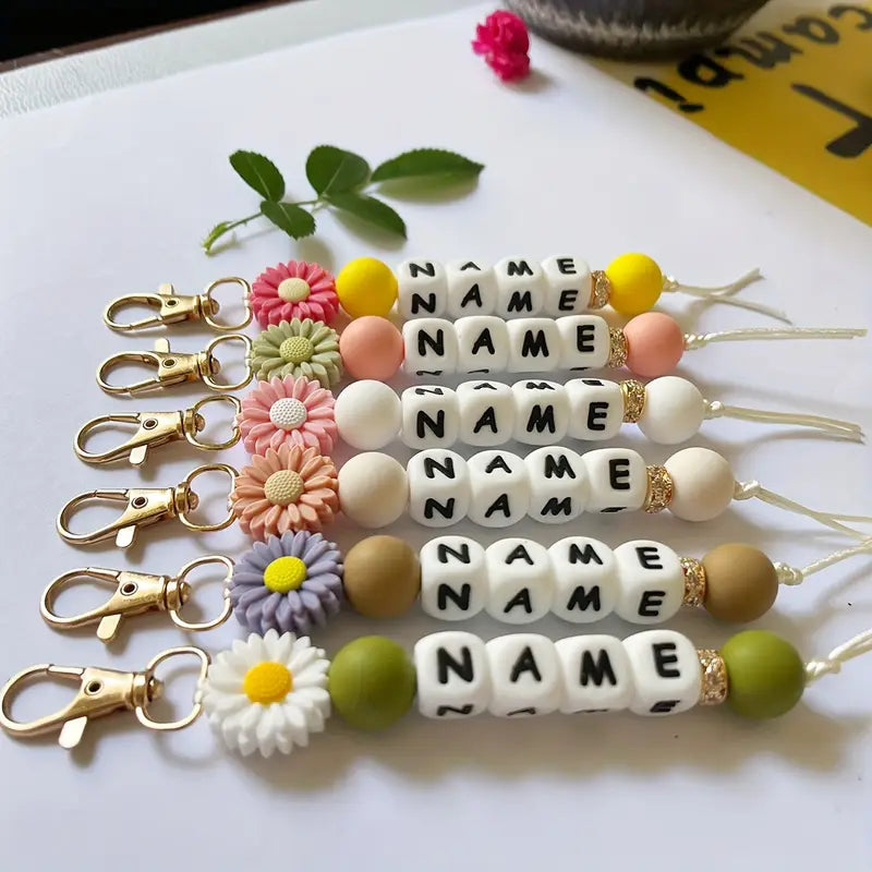 Porte-clés Enfant Personnalisé avec Prénom – Perles Colorées en Silicone, Cadeau Unique et Original