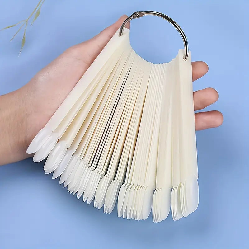Palette d'Échantillons Ongles en Forme de Bâtonnet – 50 Tips pour Présentation de Vernis ou Nail Art