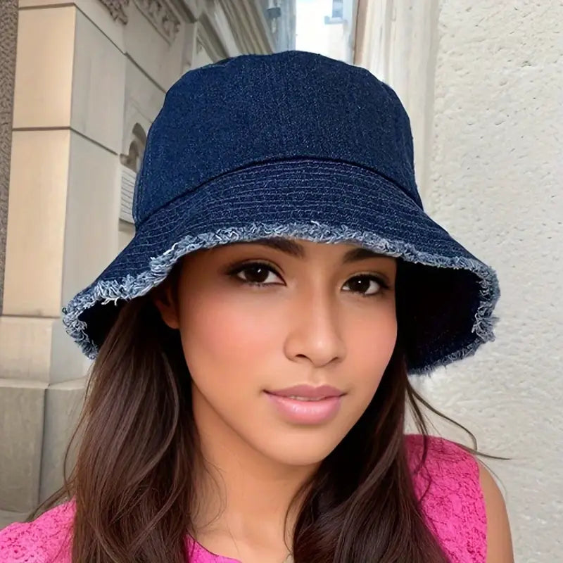 Bob femme en jean bleu à bords effilochés – Chapeau tendance été décontracté