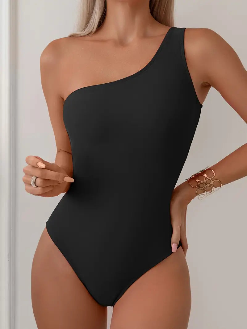 Maillot de Bain Asymétrique Une Épaule – Élégance Minimaliste pour l’Été