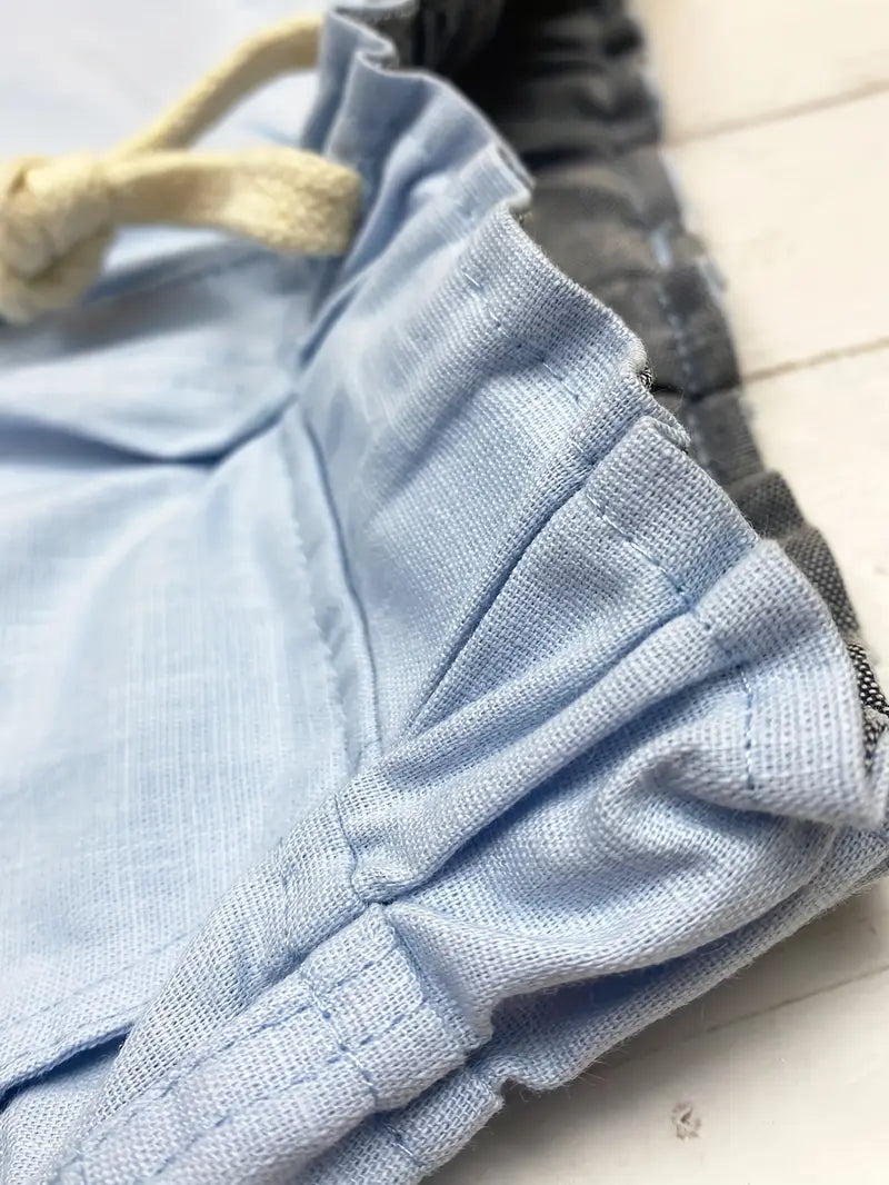 Maillot de bain garçon bleu clair avec cordon jaune – Short de plage enfant confortable et stylé