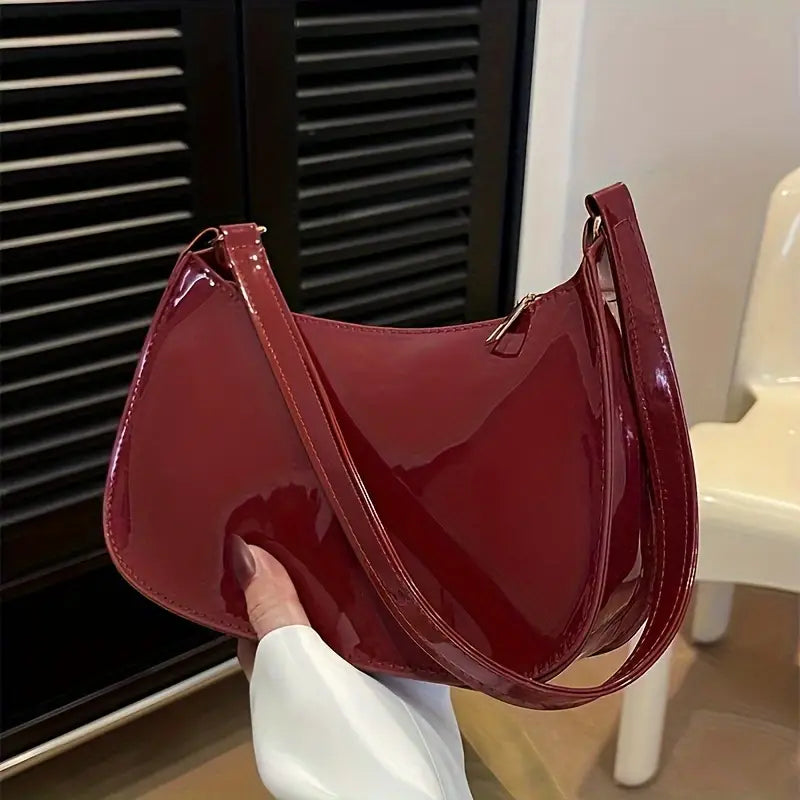 Sac bandoulière femme – Petit sac à main baguette chic en simili cuir brillant