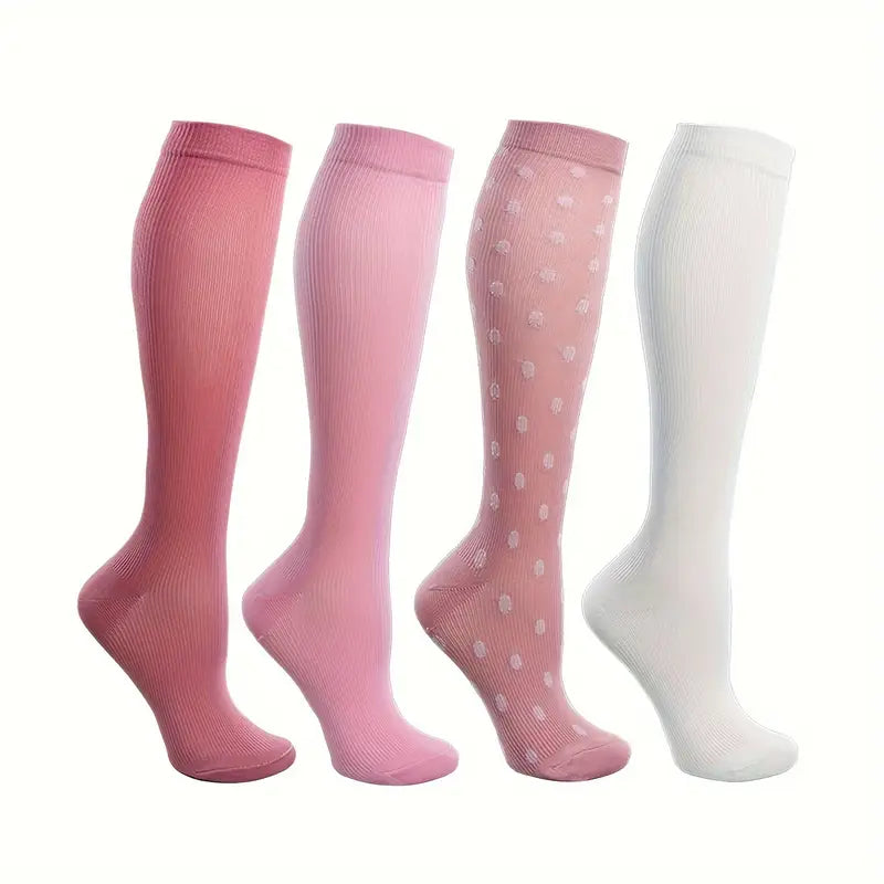 Lot de 4 paires de chaussettes hautes homme – Motifs rayures et cœurs, style fantaisie noir et blanc
