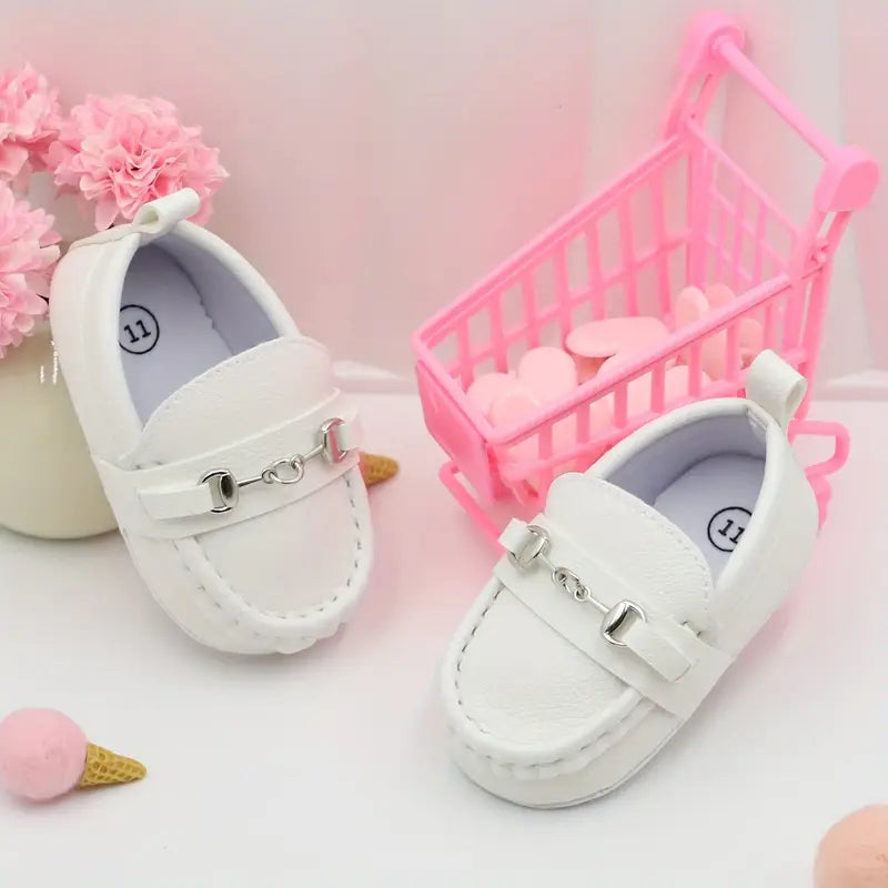 Mocassins fille élégants en simili cuir – Chaussures sans lacets confortables avec détail métallique