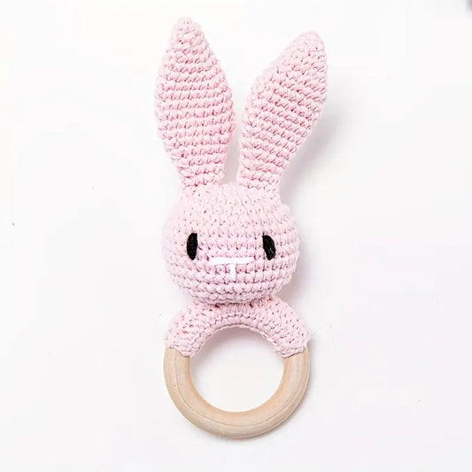 Hochet de dentition bébé en crochet lapin bleu avec anneau bois – Jouet d’éveil doux et naturel