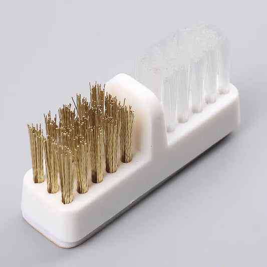 Brosse de Nettoyage à Double Face – Poils Métalliques et Nylon pour Outils de Manucure et Embouts de Ponçage