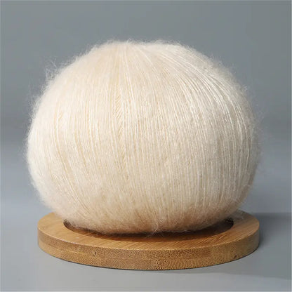 Pelote de Laine Mohair Blanche Douce et Légère – Fil Premium pour Tricot et Crochet