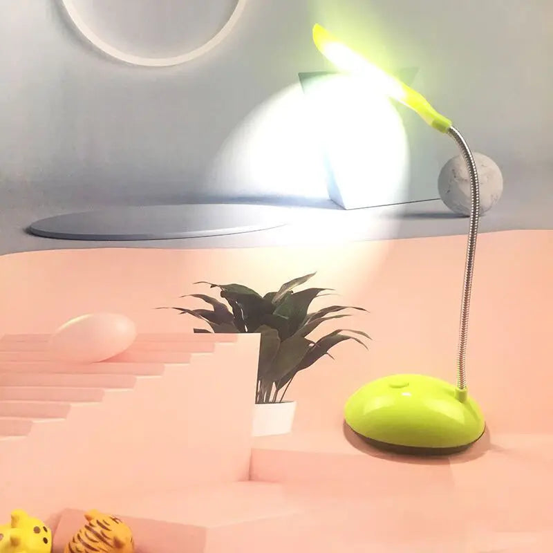 Lampe de Bureau LED Flexible – Col de Cygne Orientable et Base Design Élégant