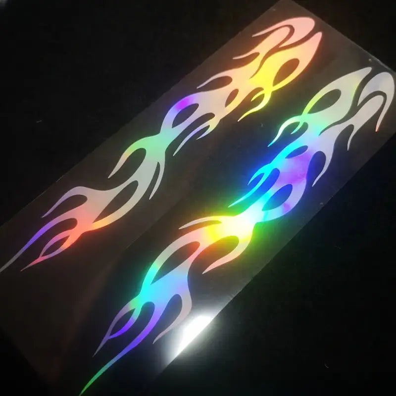 Autocollant Voiture Flammes Rouges – Sticker Décoratif Sport Tuning Universel