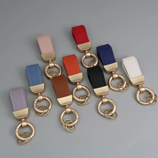Porte-Clés Élégant en Simili Cuir – Anneau Doré Minimaliste pour Clés de Voiture ou Sac à Main