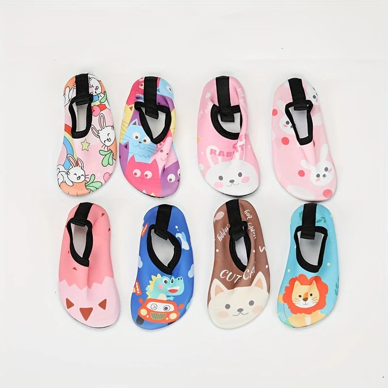 Chaussures Aquatiques Enfant Antidérapantes – Motif varié, Idéales pour Piscine, Plage ou Sport d’Extérieur