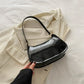 Sac bandoulière femme – Petit sac à main baguette chic en simili cuir, coloris Noir
