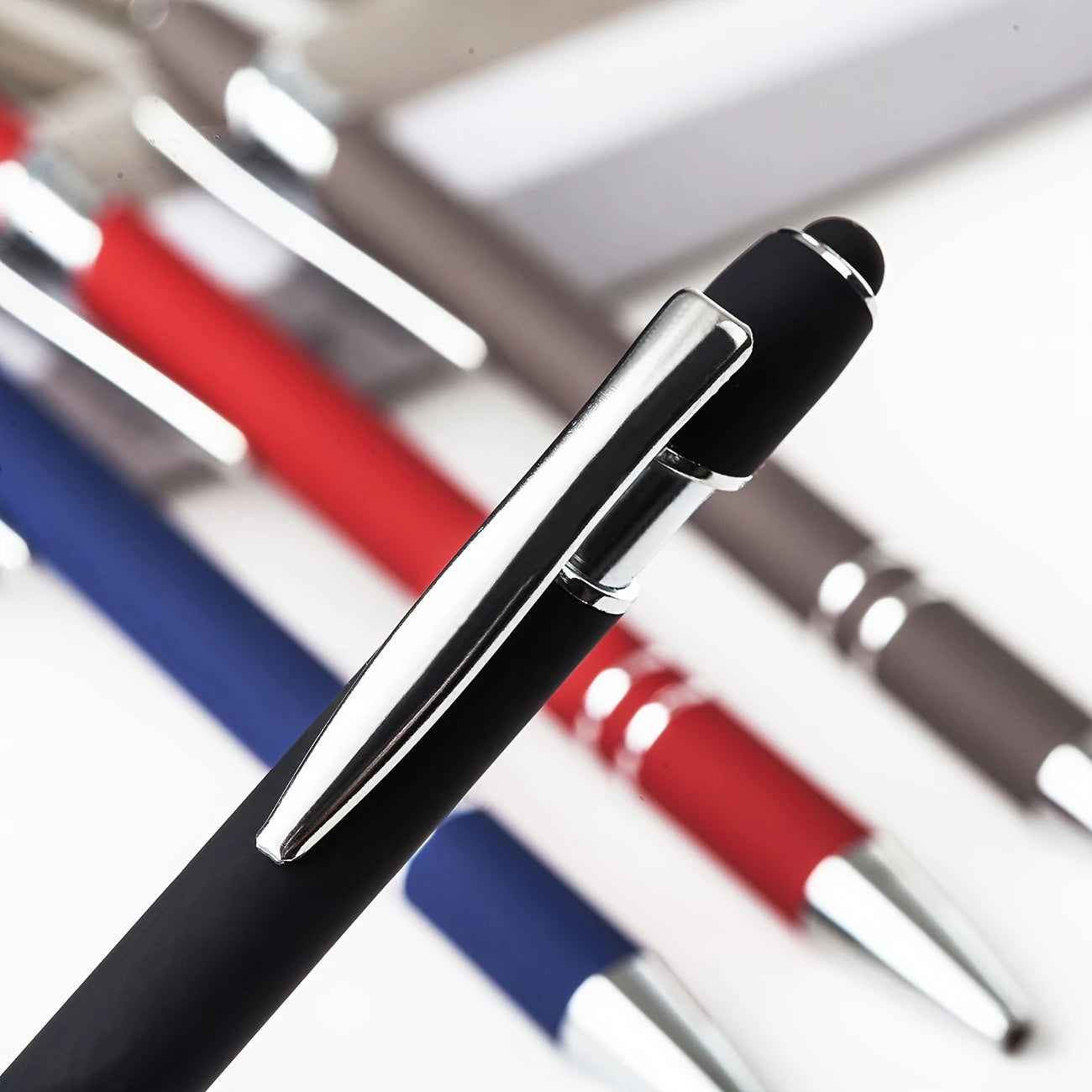 Lot de 20 Stylos Personnalisés avec Texte – Stylo Bille + Stylet Tactile – Idéal Entreprises, Mariages, Événements