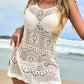 Robe de plage noire/blanche en crochet – Tenue de bain légère et élégante pour l’été