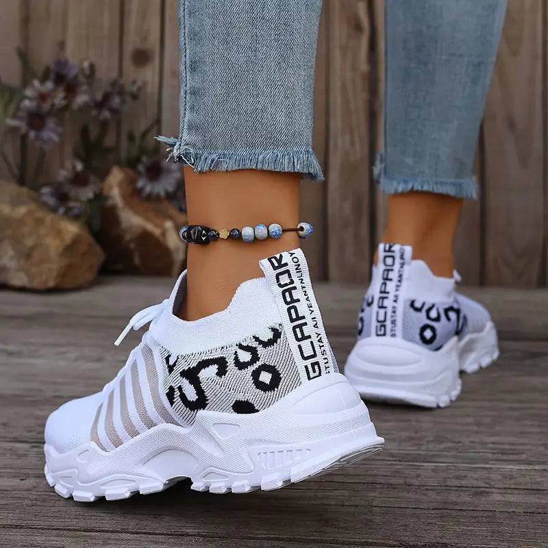 Baskets femme blanches motif léopard – Chaussures de sport respirantes et légères pour marche, fitness et quotidien