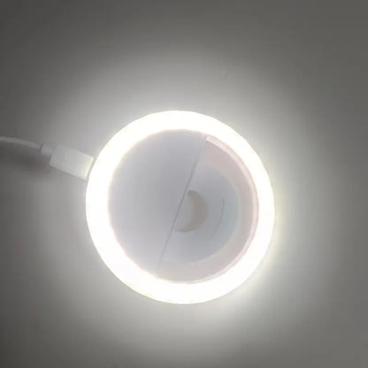 Mini Ring Light LED Clip pour Smartphone – Lampe Selfie Rechargeable pour Photos, Vidéos et Maquillage