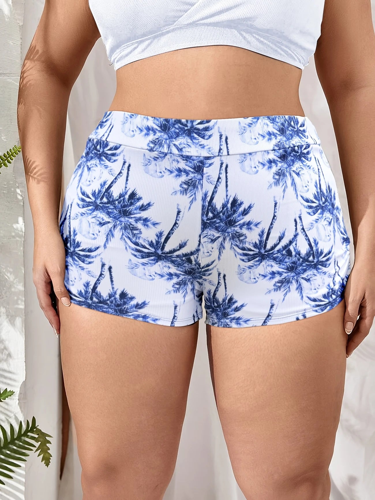 Shorty de bain taille haute pour femme pulpeuse – Imprimé tropical bleu, coupe flatteuse et couvrante