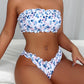 Bikini bandeau à volants avec imprimé fleuri – Style romantique et coupe échancrée