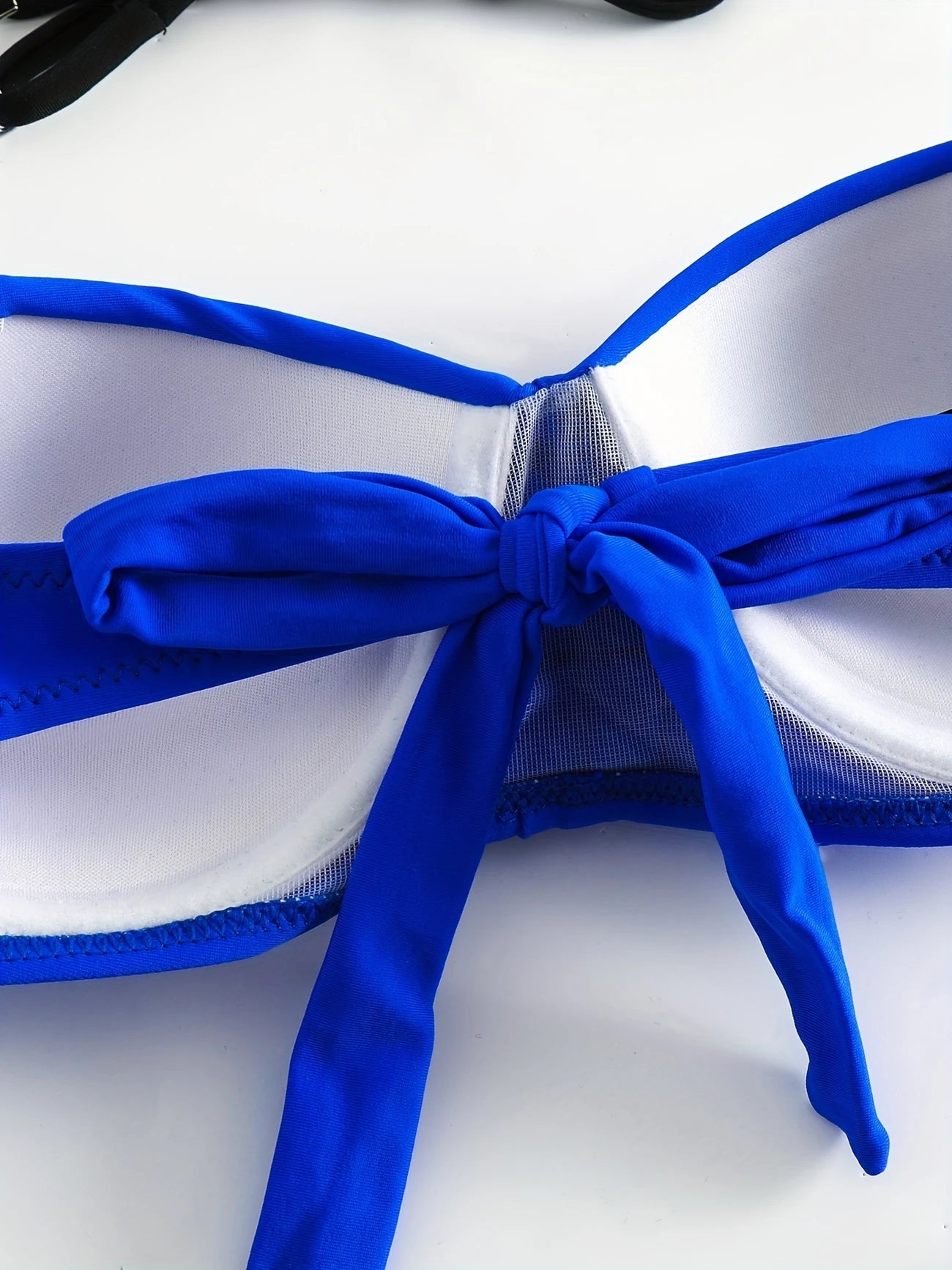 Ensemble Bikini Bandeau Bleu Électrique & Bas Imprimé Tropical – Bretelles Amovibles Incluses