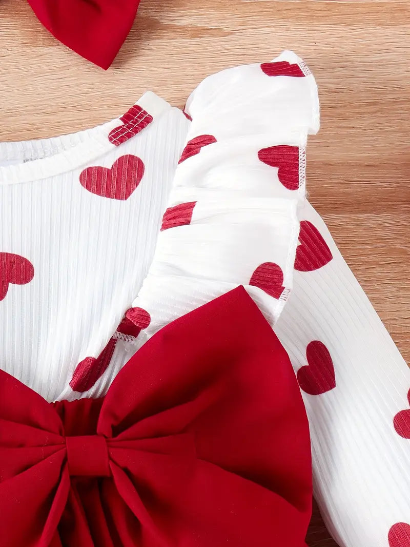 Robe Bébé Fille Blanche à Cœurs Rouges avec Grand Nœud – Tenue Mignonne et Élégante