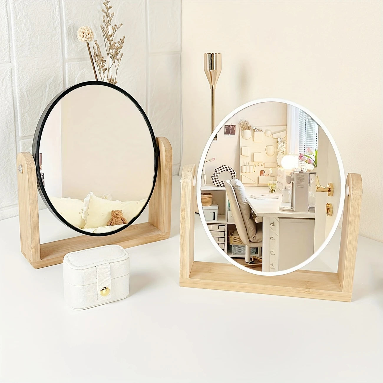 Miroir de Maquillage de Table Rotatif – Design Moderne avec Cadre Bois et Format Compact 21x18 cm