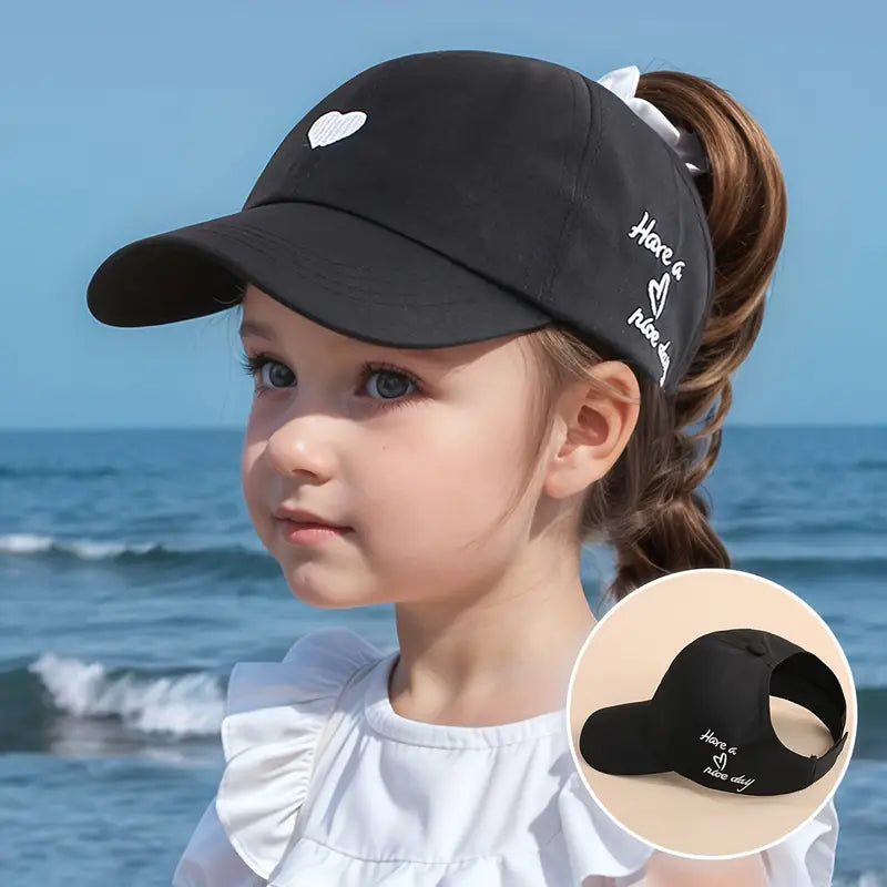 Casquette Brodée pour Enfant avec Motif Cœur – Chapeau Été Fille Garçon Protection Soleil