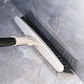 Balai Raclette 2 en 1 avec Brosse Intégrée – Nettoyage Sols, Murs et Vitres Sans Effort
