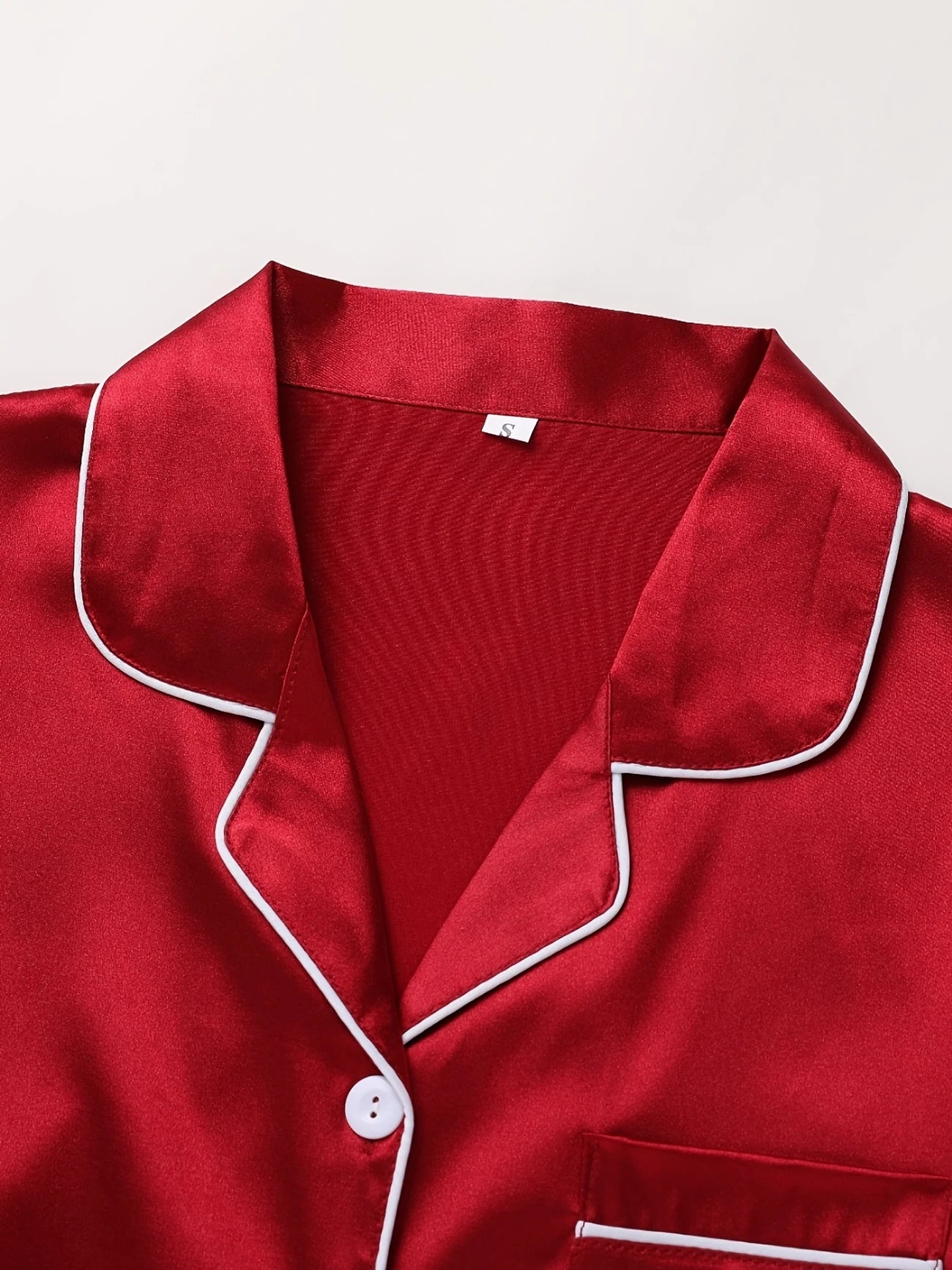 Pyjama Femme Satin Chic – Ensemble Long avec Chemise Boutonnée & Pantalon Fluide, Lingerie de Nuit Élégante et Confortable