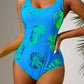 Maillot de Bain Une-Pièce Femme avec Paréo – Imprimé Tropical Feuilles Vertes sur Bleu Océan