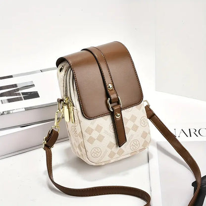 Sac Porté Épaule Femme Marron à Motif Carreaux avec Rabat et Bandoulière – Élégant et Pratique