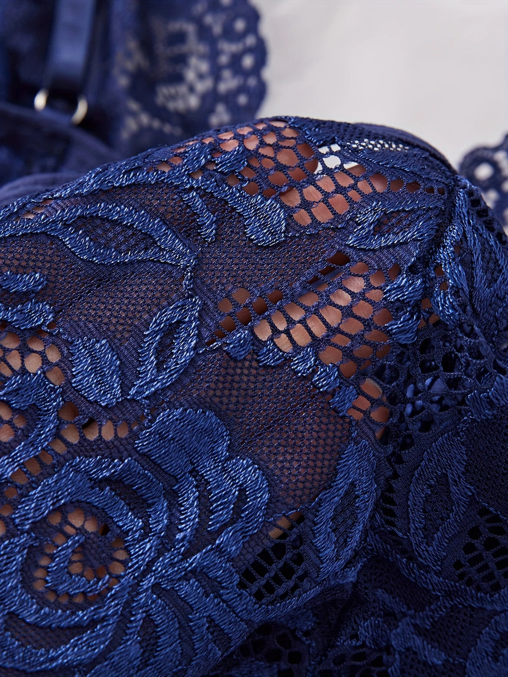 Ensemble nuisette en dentelle femme