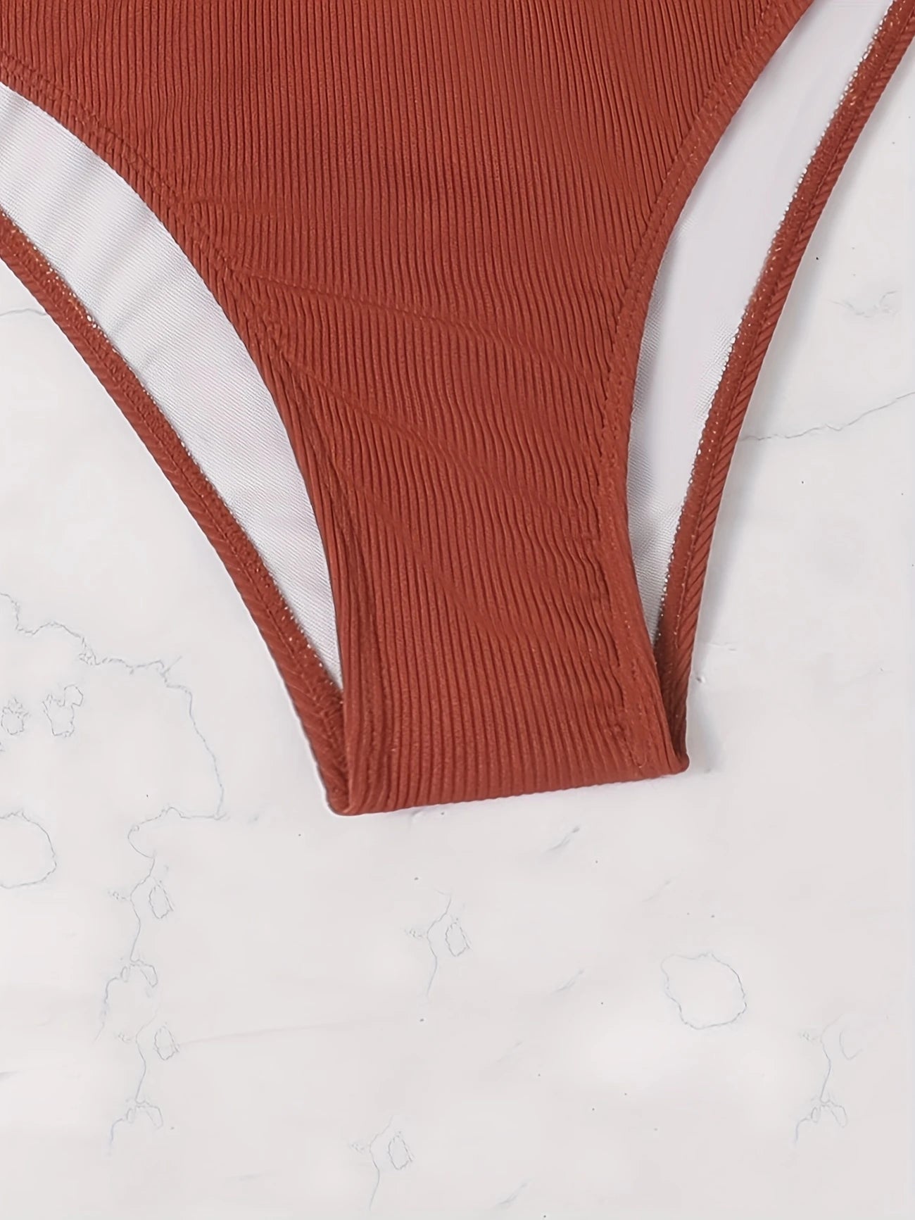 Maillot de Bain 1 Pièce Femme à Volants – Dos Nu & Voile Fluide Élégant