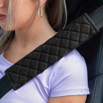 Housse de Ceinture de Sécurité Voiture en Tissu Doux Brodé – Confort et Protection pour Adultes et Enfants