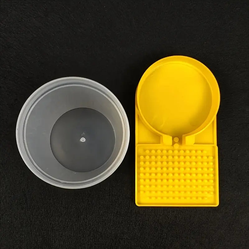 Gobelet de Greffage Apicole – Cupule en Plastique pour Élevage de Reines et Transfert de Larves