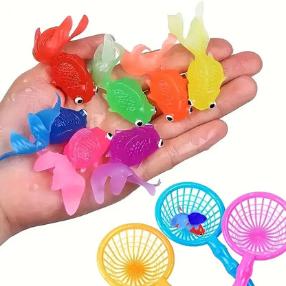Lot de 12 Mini Poissons en Plastique Souple – Jouets de Bain ou de Piscine pour Enfants (Couleurs Aléatoires)