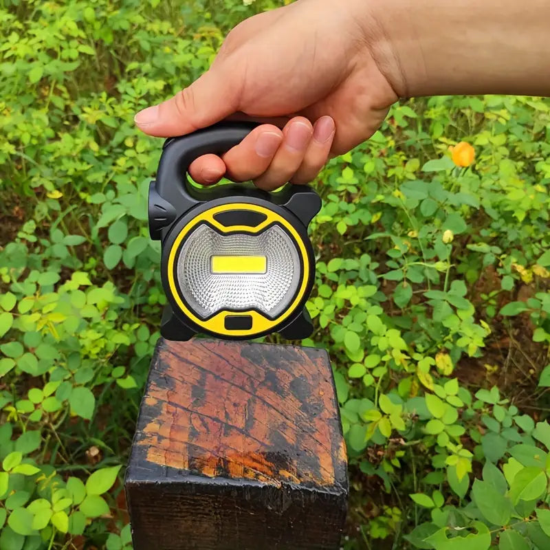 Projecteur LED Rechargeable Portable avec Poignée – Lampe COB Ultra Puissante pour Camping, Atelier et Urgences