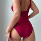 Maillot de bain une pièce sculptant – Décolleté plongeant et effet gainant