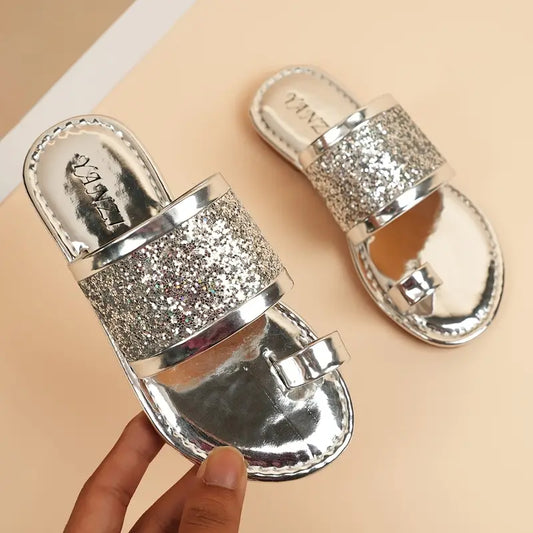 Sandales fille dorées à paillettes – Tongs élégantes et brillantes pour l’été et les occasions spéciales