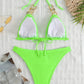Bas de bikini à maillons dorés – Coupe échancrée et détails glamour pour un été éclatant