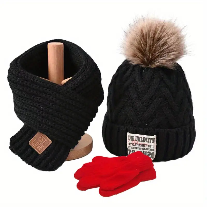 Ensemble Bonnet Pompon, Écharpe Tricot et Gants Enfant – Hiver Chaud et Confort