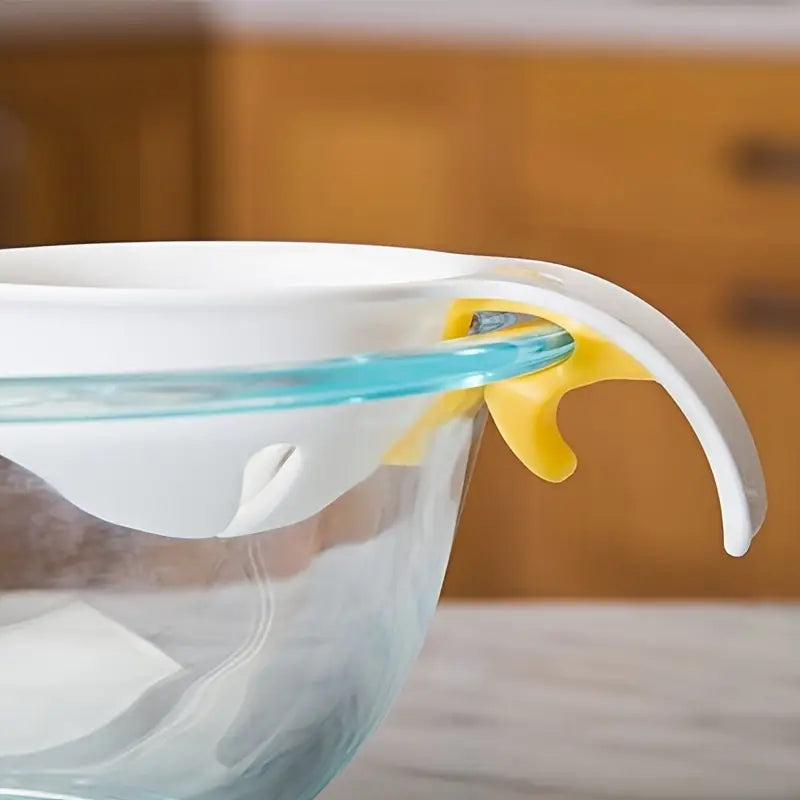Séparateur de Jaune d’Œuf en Plastique – Outil Pratique pour Cuisson et Pâtisserie – Design Ergonomique et Facile à Utiliser