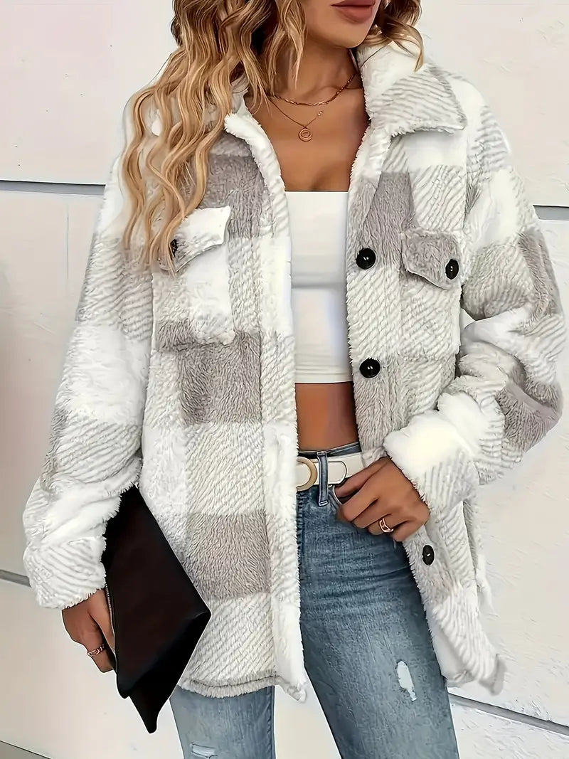Surchemise Femme à Carreaux Effet Mouton – Veste Douillette et Tendance pour l’Hiver