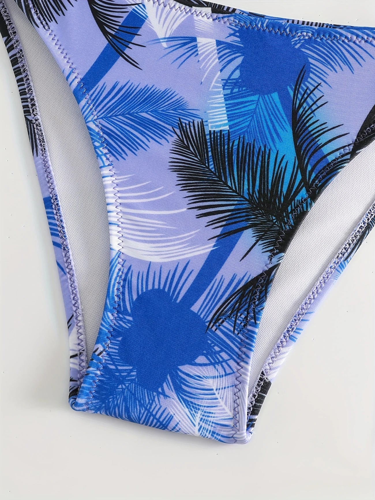 Bas de Bikini Femme Tropical – Taille Basse Imprimé Feuilles, Look Estival et Coloré